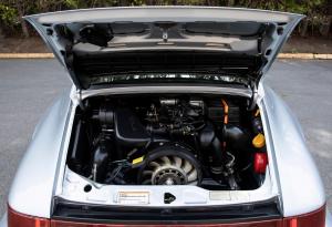 Porsche 911 Carrera RS 3.6 Touring 1992 года  (WW)